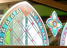 Окно в готическом стиле